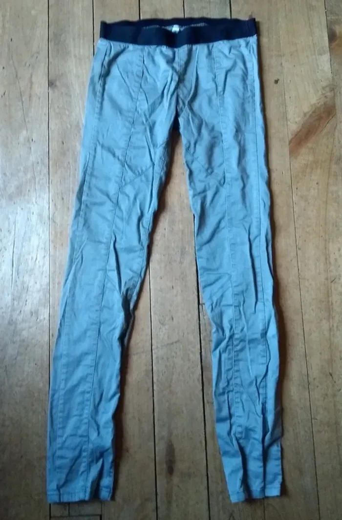 Pantalon tissu gris style legging gris RVCA taille S