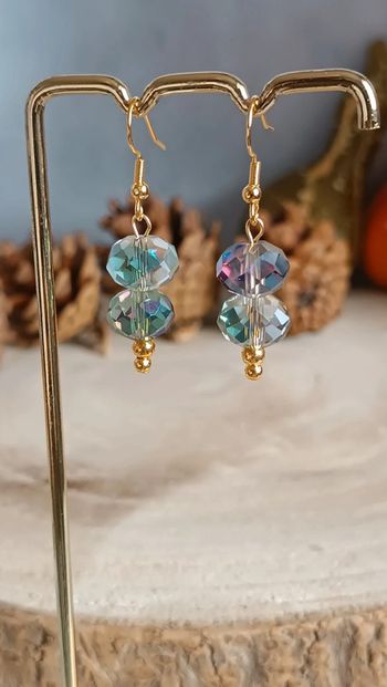 Jolies boucles d'oreilles pendantes