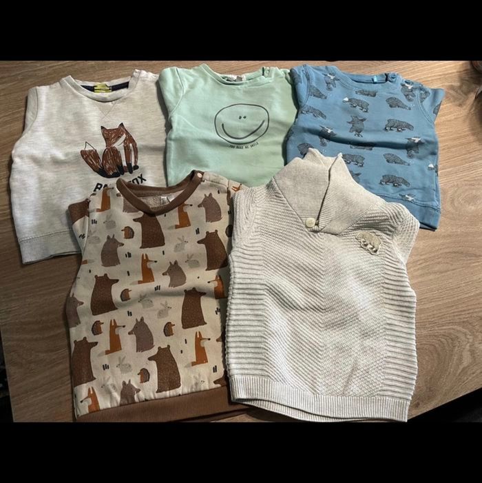 Lot 5 pulls 1 an (80cm)