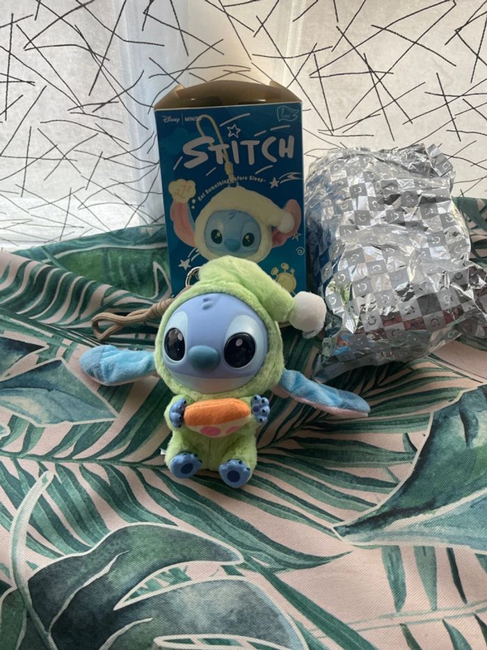 Labubu Stitch vert Neuf Disney Miniso