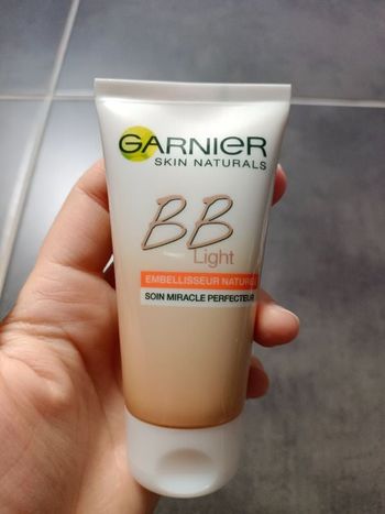 BB crème light garnier