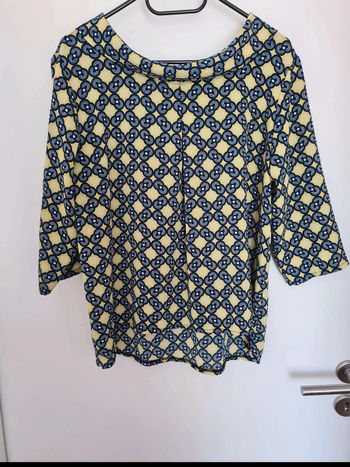 Haut taille 40