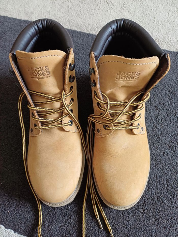Chaussure d’hiver,bottines, bottes, chaussures de marche
