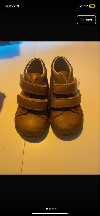 Chaussures bébé taille 20 neuve