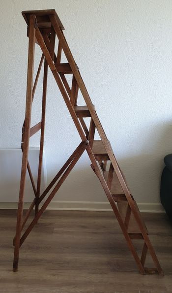 Echelle escabeau vintage ancien