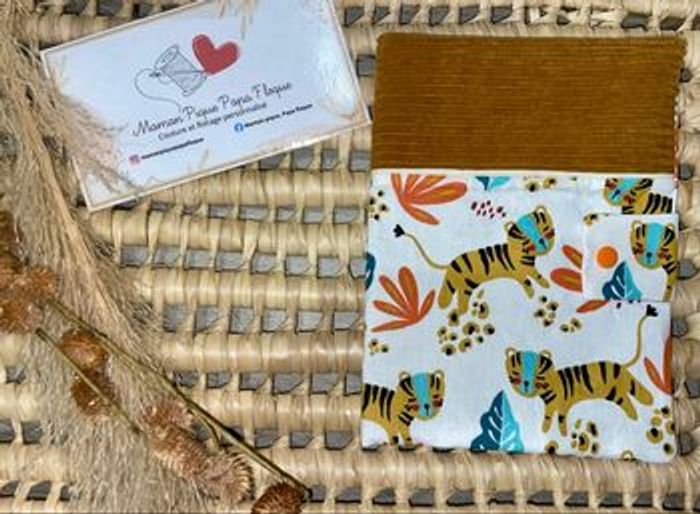 Protège carnet fait main en velours et tissu à motifs