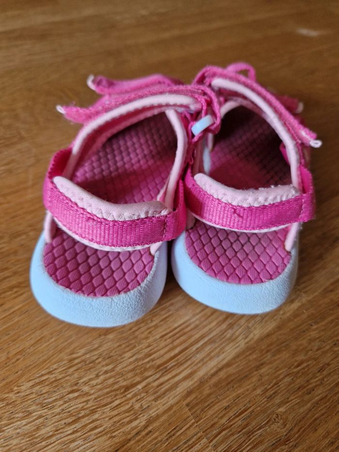 Sandales rose fuschia taille 29 - photo numéro 2