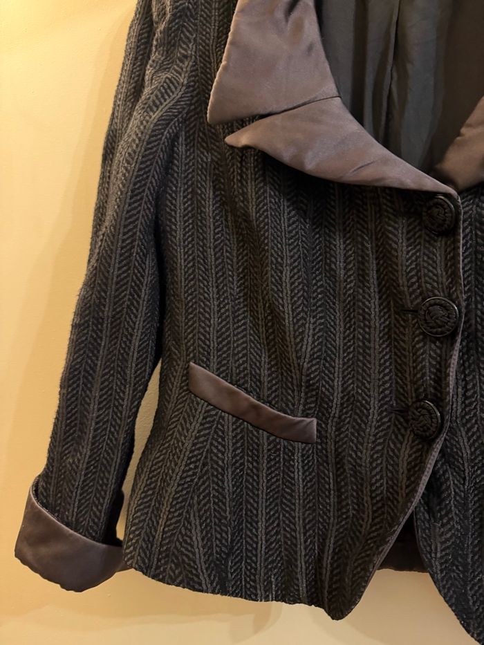 Blazer ARMANI comme neuf T46 italien donc 40/42 français - photo numéro 4