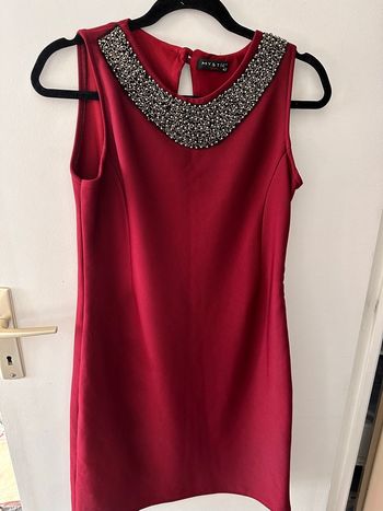 Robe tres jolie taille M