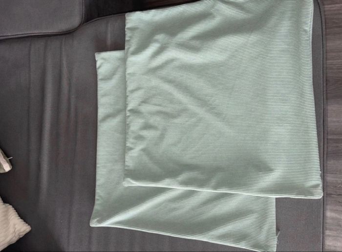 Un lot de 2 housses de coussin vert - photo numéro 2