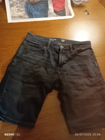 Short en jean bleu homme