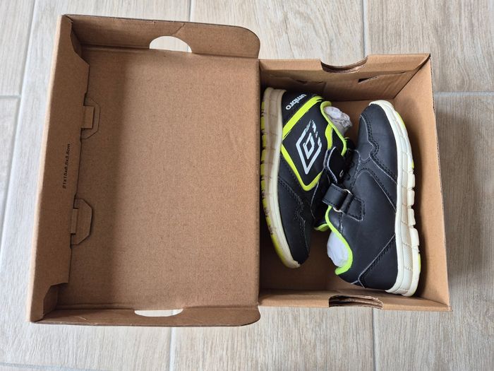 Baskets umbro - photo numéro 5