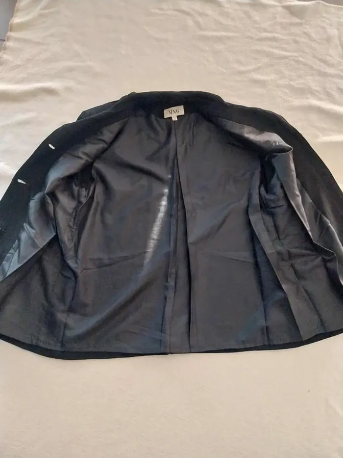 Veste noire mi longue T38 - photo numéro 9