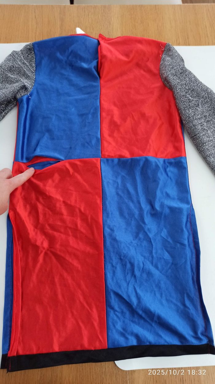 7-9 ans costume de chevalier avec heaume et bouclier - photo numéro 10