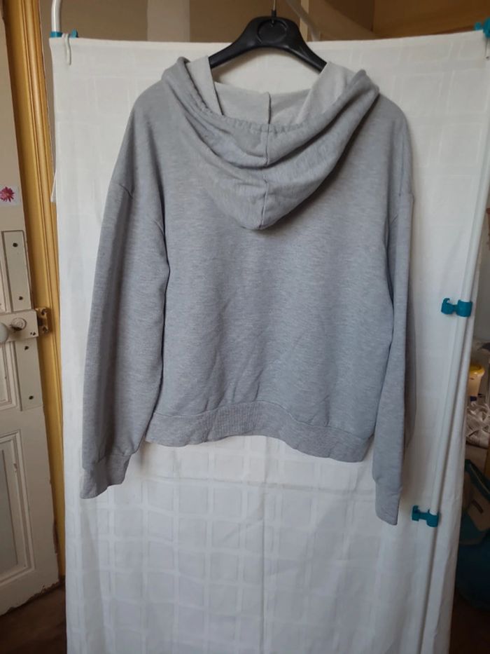 sweat à capuche taille 42 - photo numéro 4