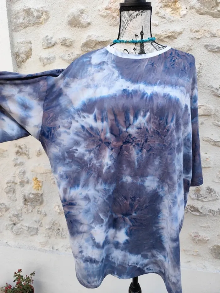 T-shirt oversize femme taille S - photo numéro 2
