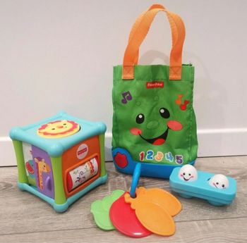 Lot de jouet bébé Fisher Price