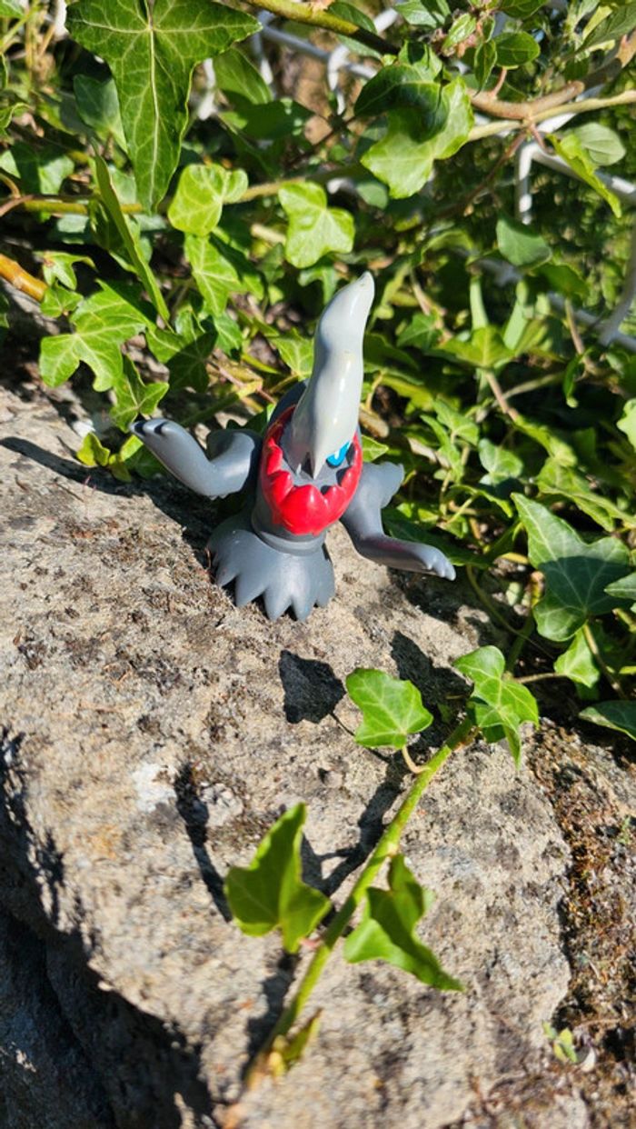 Super figurine Pokemon Nintendo Darkrai