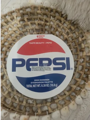 Palette maquillage Taste&Pepsi édition limité neuve