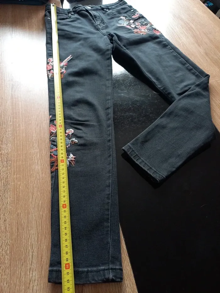Jeans noir fantaisie fleuri T38 - photo numéro 12
