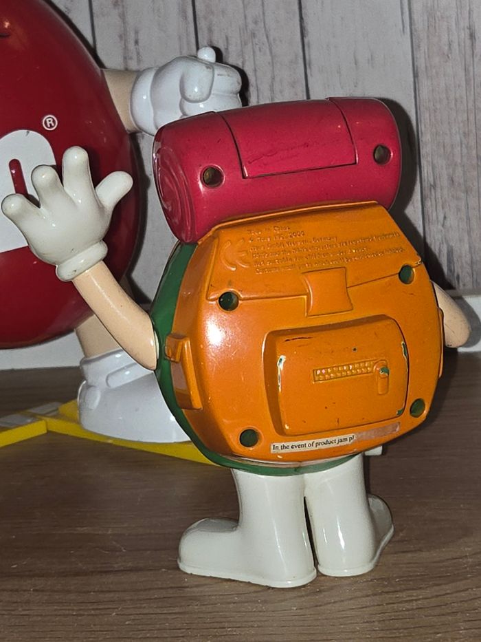 Distributeur m&m's - photo numéro 4