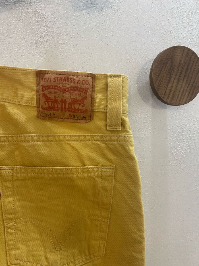 Short jean jaune levi’s - photo numéro 5