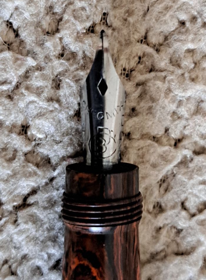 🖋 Ancien stylo plume rétractable noté Valor - photo numéro 3