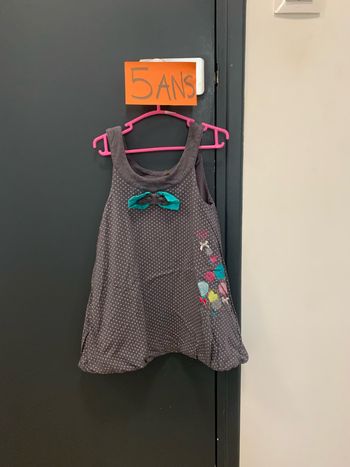 Robe 5 ans