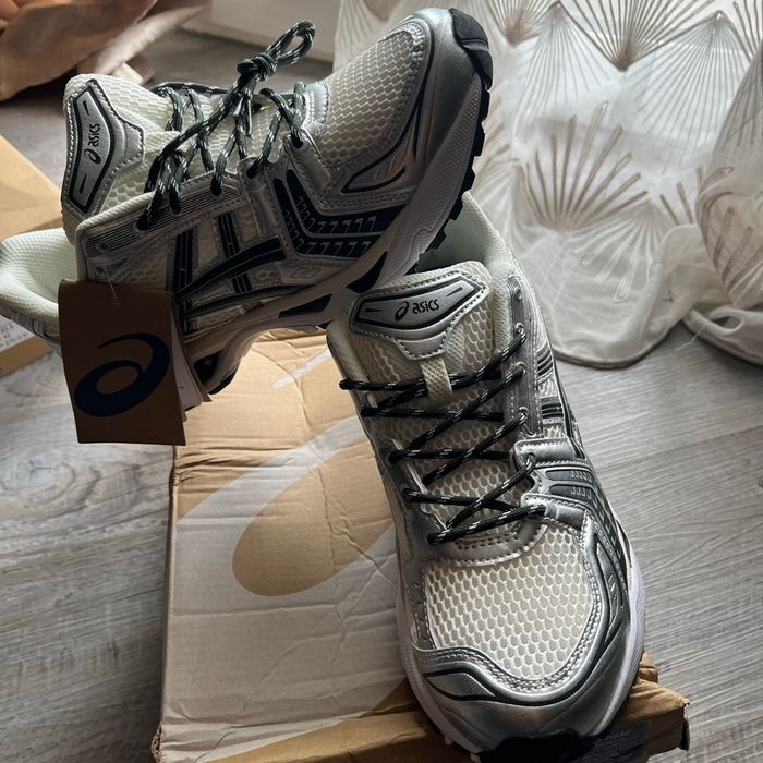Asics kayano avec 3 lacet intégré - photo numéro 2