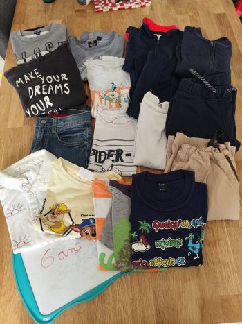 Lot vêtements garçon