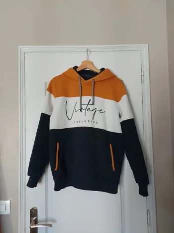 Sweat à capuche bleu foncé