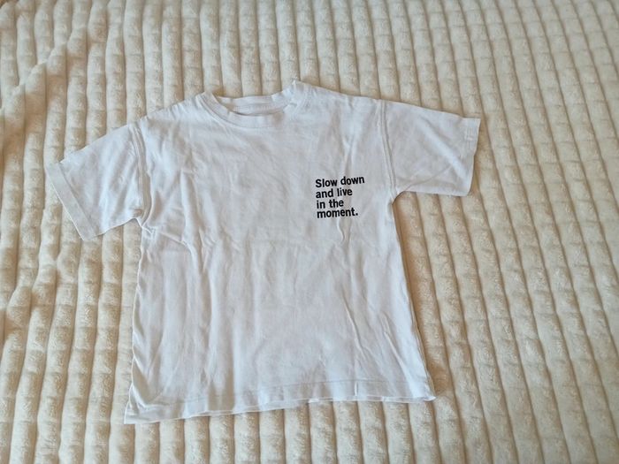 Tshirt fille 6ans Zara 🌼 💛 - photo numéro 2