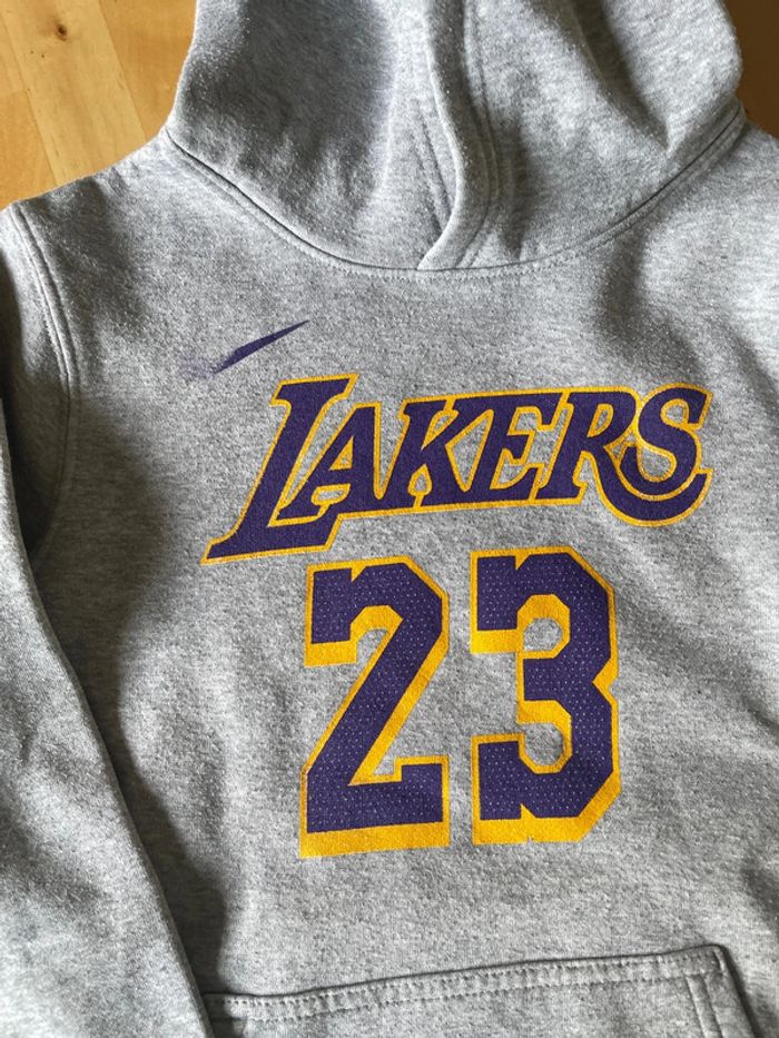 Sweat à capuche hoodie Nike basket nba - photo numéro 3