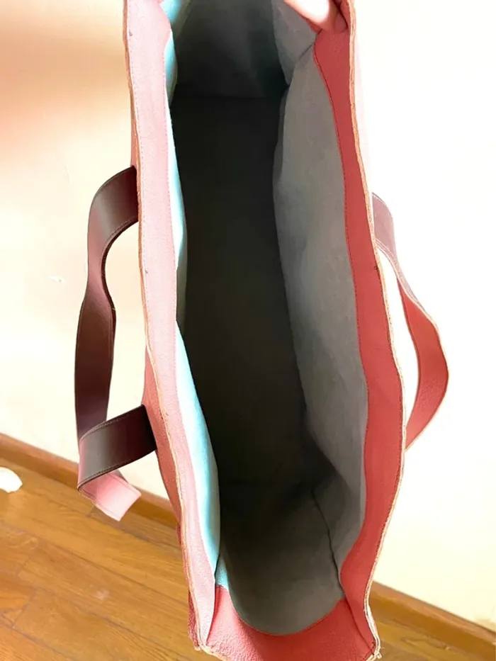 Sac en Cuir Rose de Qualité – Élégance et Couleur - photo numéro 10