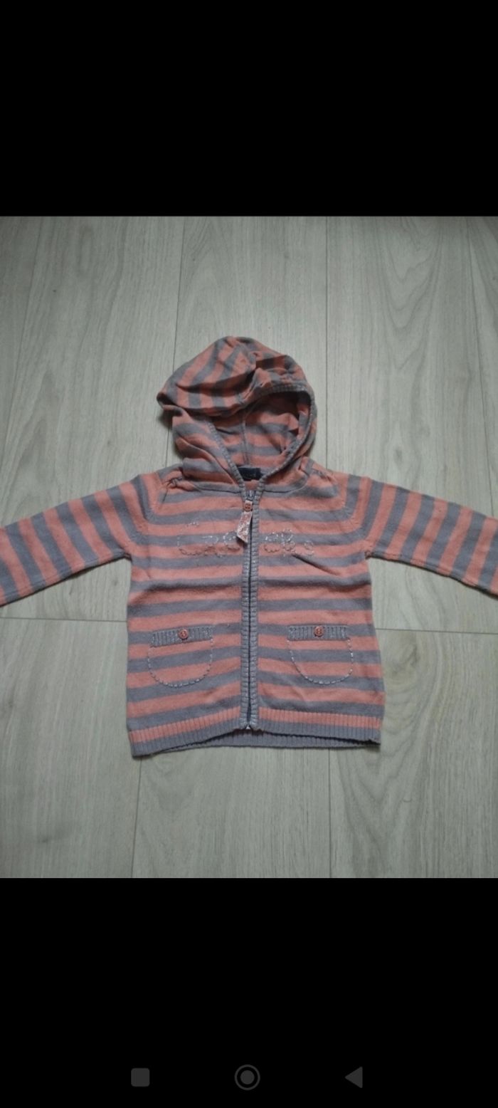 Lot de vêtements fille 12 mois automne/hiver - photo numéro 3