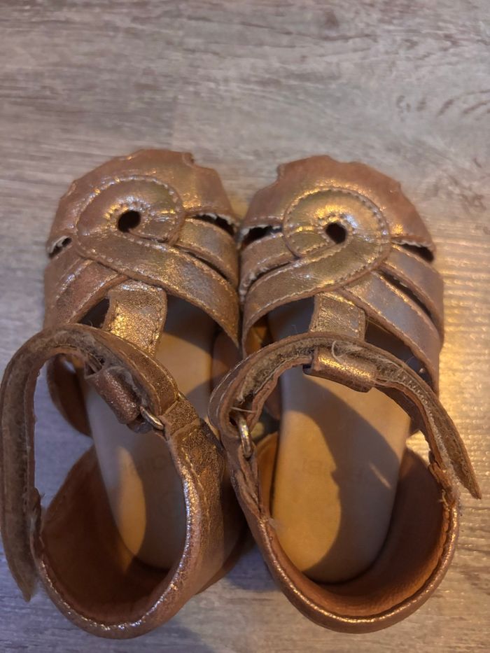 Chaussures - photo numéro 4