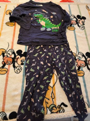 Pyjamas 2/3 ans 