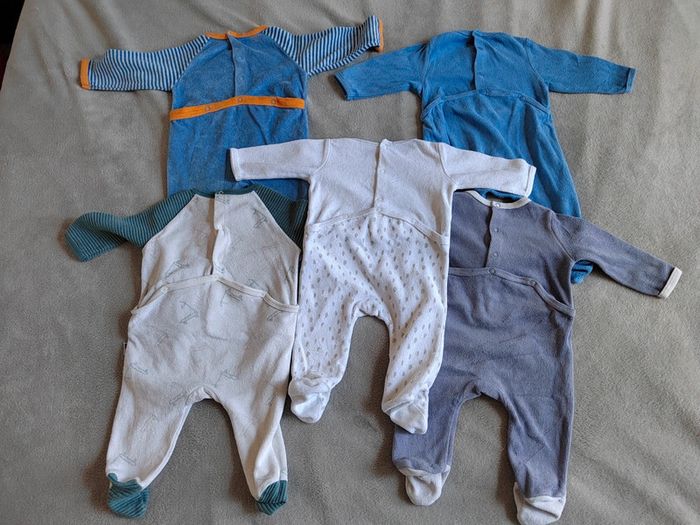 Lot 5 pyjamas hiver 3 mois - photo numéro 2