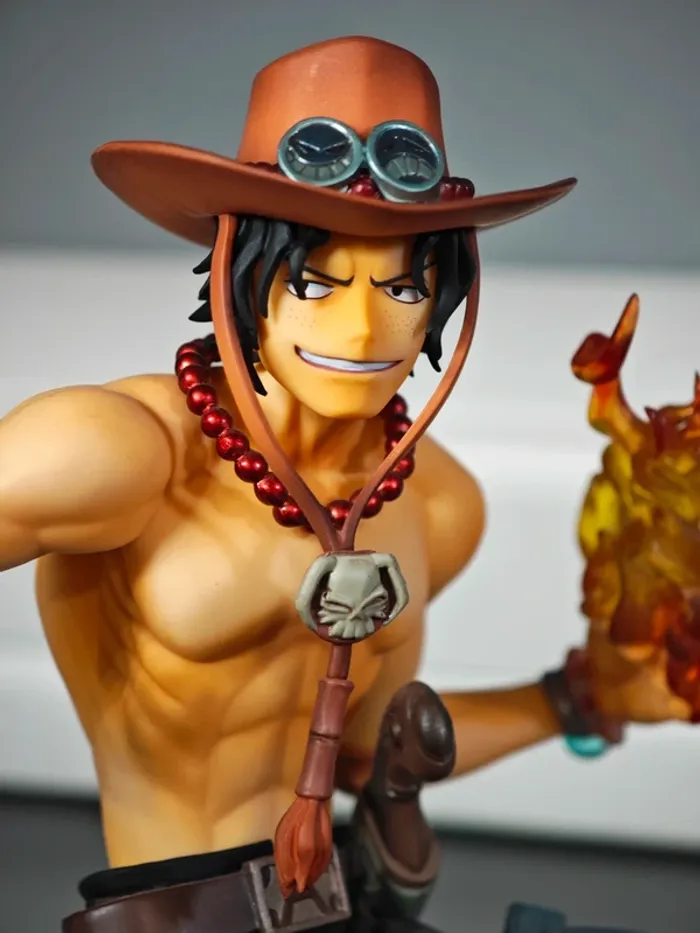 Figurine One Piece : Ace 17cm Megahouse sans boîte - photo numéro 7