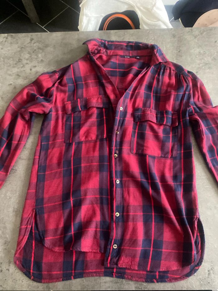 Chemise à carreaux