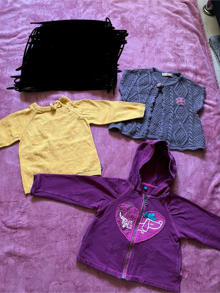 Lot 1 vêtements fille Taille 18 mois - photo numéro 4