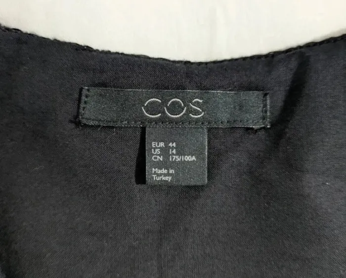 Robe chic noire - COS - taille 44 - photo numéro 4