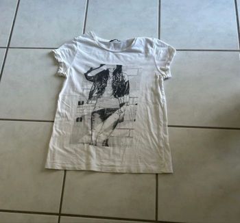 TEE shirt kiabi taille S 