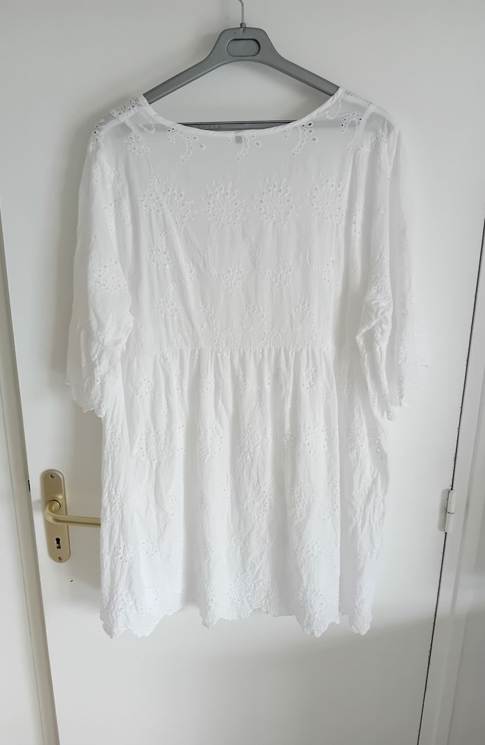 Blouse broderie anglaise - photo numéro 2