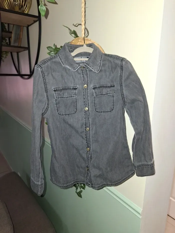Chemise