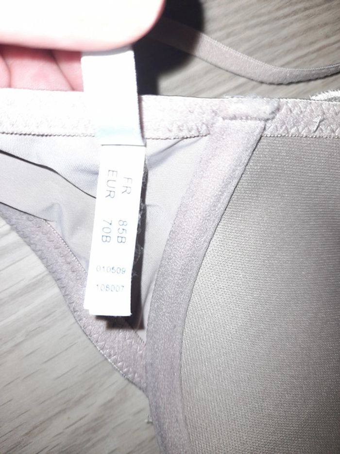 Soutien gorge - photo numéro 6