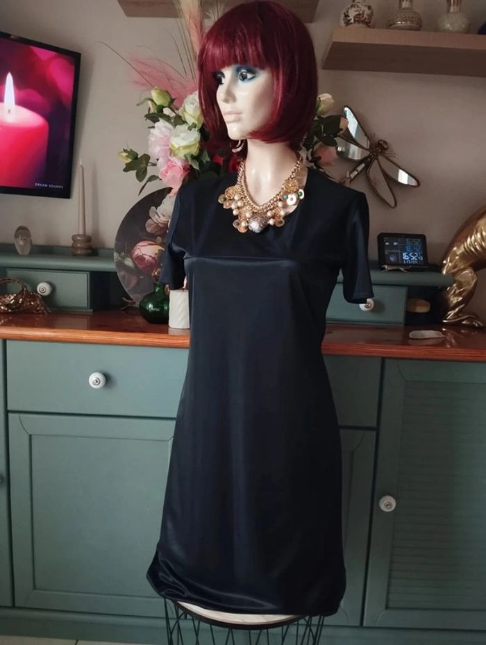 💗Robe Noire Satinée/Irisée Irena Gregori T34/36💗 - photo numéro 18