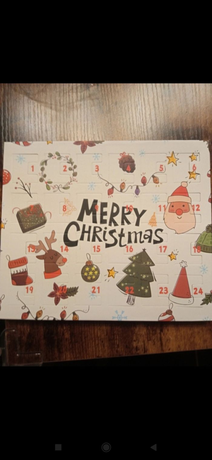 Calendrier de l'avent à charms