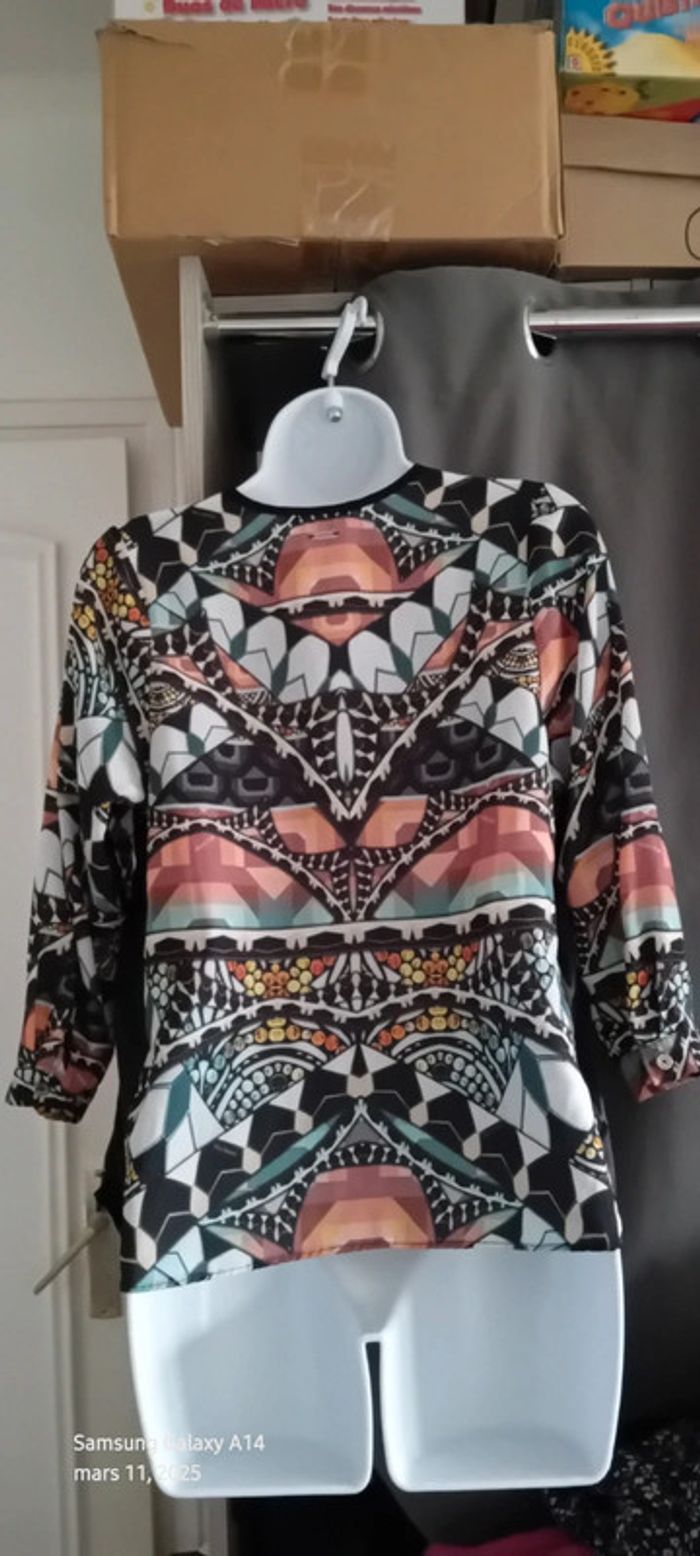 Haut col V aspect soie motif ethnique femme 38/40 vlcs dolce - photo numéro 9