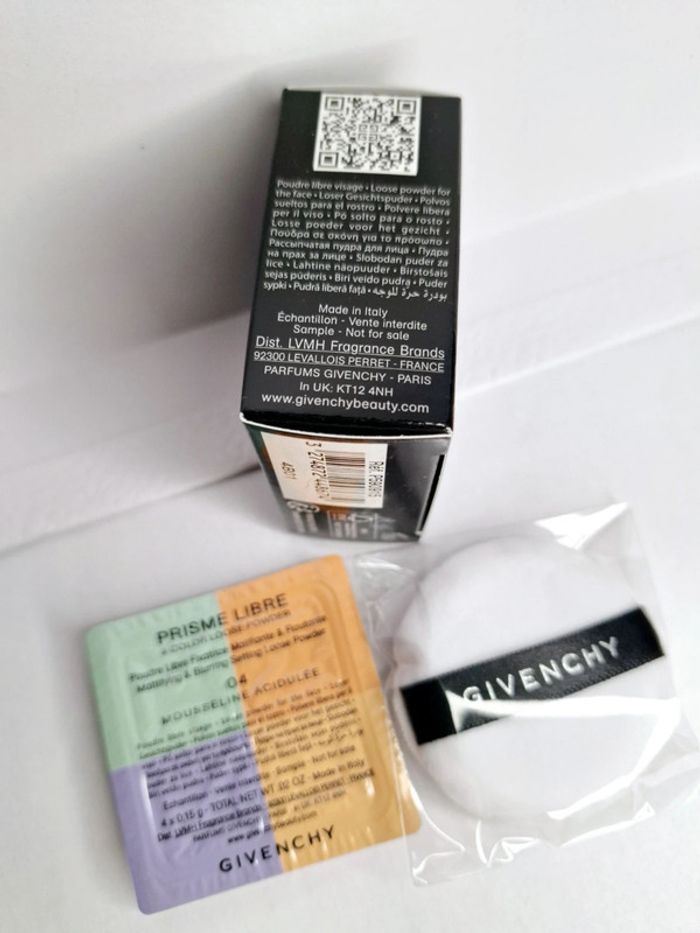 Mini poudre prisme libre 04 Givenchy - photo numéro 4
